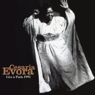 Cesária Evora <strong> Live à Paris 1993 </strong>